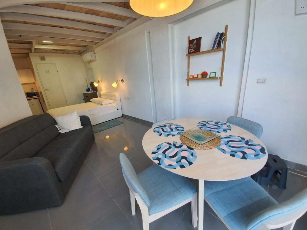Agas Holiday Apartments - Gai Boutique Тиберия Екстериор снимка