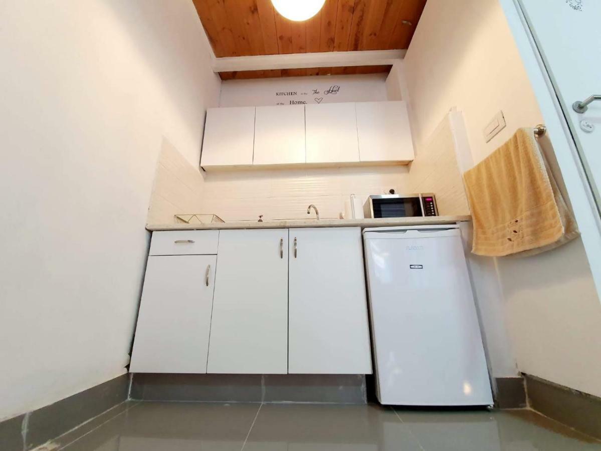 Agas Holiday Apartments - Gai Boutique Тиберия Екстериор снимка